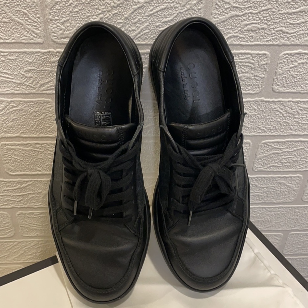 Gucci Men’s Low Top Sneakers - Picture 2 of 9